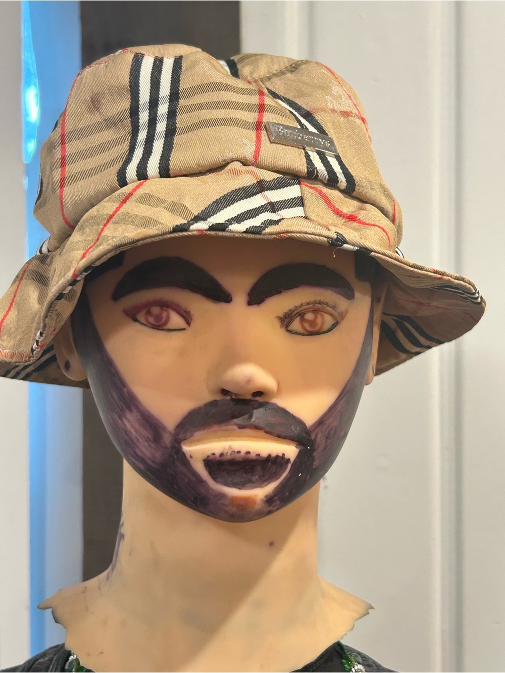 Burberry
Gabardine Reversible Check-Print Bucket Hat